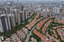 "Đại gia” bất động sản “hết tiền”, hủy ưu đãi lãi suất 0%, yêu cầu khách tự trả lãi