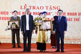 Trao danh hiệu “Nghệ nhân Nhân dân, Nghệ nhân Ưu tú” cho 66 nghệ nhân