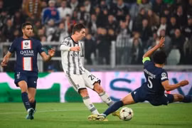 Thắng Juventus 2-1, PSG vẫn chỉ xếp nhì bảng ở Champions League