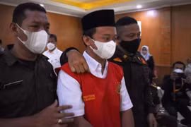 Giáo viên Indonesia bị kết án tử hình vì cưỡng hiếp 13 học sinh