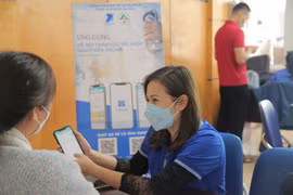 VNPT cùng Bệnh viện Đa khoa tỉnh Lào Cai ứng dụng công nghệ trong công tác chăm, khám bệnh từ xa