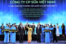 Vinamilk – Thương hiệu trị giá 2,8 tỷ đô tiếp tục được vinh danh thương hiệu quốc gia 2022-2024