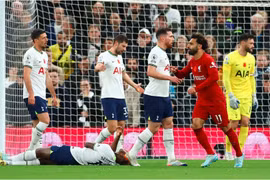 Salah khiến Tottenham 'ôm hận' trên sân nhà tại vòng 15 Ngoại hạng Anh