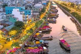 TP HCM: Chợ hoa xuân "Trên bến dưới thuyền" 2023 sẽ có nhiều nét mới