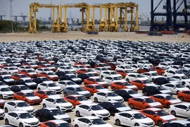 Việt Nam nhập khẩu hơn 3.000 ôtô mỗi ngày