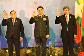 Bộ trưởng Phan Văn Giang dự Hội nghị hẹp Bộ trưởng Quốc phòng các nước ASEAN
