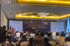 Thế giới đầy bất ổn, IMF hạ dự báo tăng trưởng kinh tế Việt Nam năm 2023 xuống 5,8%