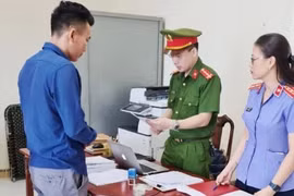 Giám đốc chỉ đạo xuất hoá đơn khống, trốn thuế hơn 14 tỷ đồng