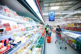 Tiêu điểm: Xăng dầu giảm, giá hàng hóa vẫn cao ?
