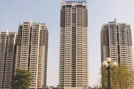 Kinh doanh tụt dốc, dư nợ vay tăng vọt, “đại gia” bất động sản liêu xiêu