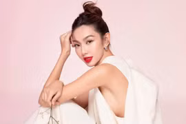 Hoa hậu Thùy Tiên giành học bổng thạc sĩ tại Thụy Sĩ