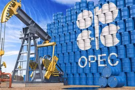 Giá dầu sụt giảm ngay trước thềm cuộc họp của OPEC+