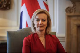 Tân Thủ tướng Anh Liz Truss công bố gói cứu trợ năng lượng khổng lồ 172 tỷ USD