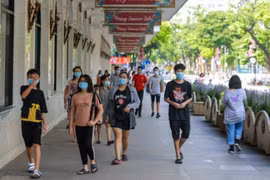 Không đeo khẩu trang ra nơi công cộng vẫn có thể bị phạt tới 3 triệu đồng