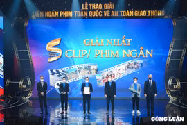 Trao giải Liên hoan phim toàn quốc về An toàn giao thông năm 2021