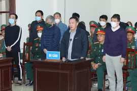 Cựu Thiếu tướng Lê Văn Minh: Cảm thấy “tủi nhục” với gia đình
