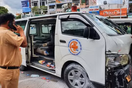 Cần Thơ: Đối tượng ngáo đá cướp xe cứu thương gây náo loạn đường phố
