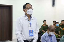 Cựu Thứ trưởng Bộ Y tế khai mắc sai phạm do "tin tưởng cấp dưới"