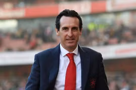Cựu HLV Arsenal tái xuất Premier League