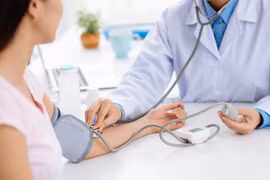 Khẩn trương làm rõ hơn các nội dung trong dự án Luật Khám bệnh, chữa bệnh (sửa đổi)
