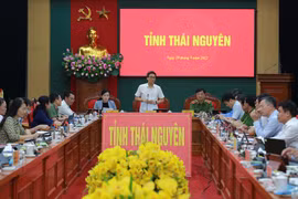Nghiên cứu thí điểm đặt máy tính tại các khu chung cư để người dân sử dụng dịch vụ công trực tuyến