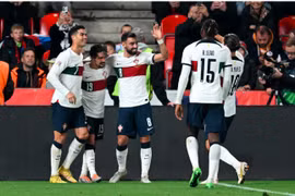 Bồ Đào Nha ‘nhấn chìm’ CH Czech 4-0 tại vòng bảng UEFA Nations League