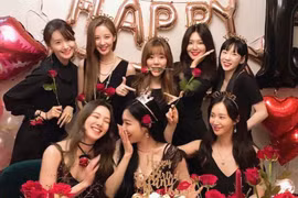 Tung teaser nhân dịp sinh nhật 15 tuổi, Girls 'Generation khiến fan sôi sục