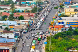 Cửa ngõ TP. HCM ùn ứ, bến xe vắng khách ngày cuối kỳ nghỉ lễ 30/4, 1/5