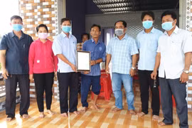 Cà Mau sẽ xây dựng 10 căn nhà cho 10 hộ đồng bào DTTS đang khó khăn về nhà ở