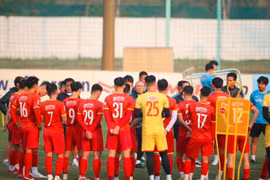 HLV Park Hang Seo nhận tin vui từ Văn Hậu