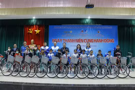 Đoàn Thanh niên Hội Nhà báo Việt Nam tham gia chương trình “Ngày thanh niên cùng hành động”
