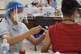 Bộ Y tế yêu cầu đẩy mạnh chiến dịch tiêm chủng mùa Xuân