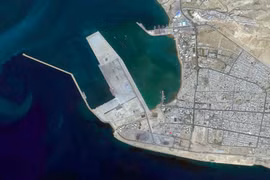 Nga - Iran "bắt tay" phát triển thương mại bất chấp các lệnh trừng phạt