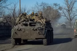 Tổng thống Ukraine Zelenskyy đến thăm Mỹ, đề nghị viện trợ thêm vũ khí
