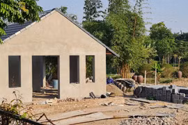 Gia Lâm (Hà Nội): Công ty Cổ phần sứ Bát Tràng ngang nhiên xây dựng không phép