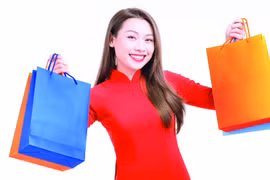 Bí quyết giúp người trẻ mua sắm Tết “hết ga” với giá rẻ “hết cỡ”