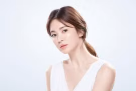Song Hye Kyo có động thái bất thường do chồng cũ