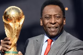 Vua bóng đá Pele qua đời ở tuổi 82