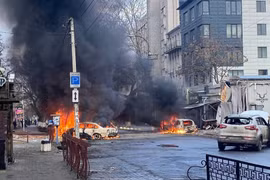 Nga không kích dữ dội vào Kiev, tên lửa Ukraine bay lạc sang Belarus