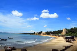 Đưa du lịch thực sự trở thành ngành kinh tế mũi nhọn ở Quảng Trị