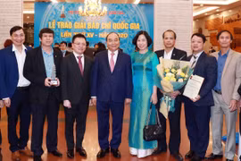 Mỗi bức ảnh không chỉ phản ánh hiện thực một cách khách quan mà còn mang tính lan tỏa, tính động viên lớn
