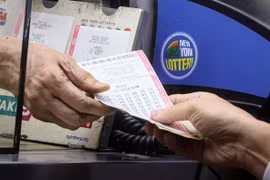 Giải xổ số Powerball tiếp tục tăng lên 1,9 tỷ USD