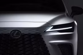 Xe sang Lexus RX 2023 lộ diện