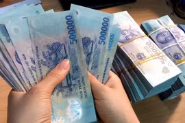 Tổng liên đoàn Lao động Việt Nam đề xuất tăng lương tối thiểu vùng từ ngày 1/7/2022