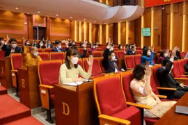 Quảng Ninh: Hội đồng nhân dân khóa XIV thông qua 14 nghị quyết quan trọng