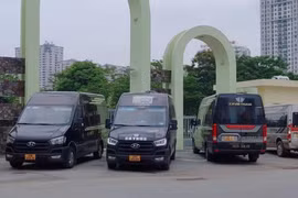 Không cấm xe Limousine kinh doanh vận tải hành khách