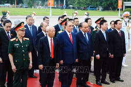 Lãnh đạo Đảng, Nhà nước vào Lăng viếng Chủ tịch Hồ Chí Minh