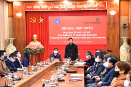 Vietcombank và BHXH Việt Nam tổ chức Hội nghị trực tuyến trao tặng sổ BHXH, thẻ BHYT cho người dân có hoàn cảnh khó khăn