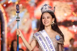 Huỳnh Nguyễn Mai Phương đăng quang Miss World Vietnam 2022