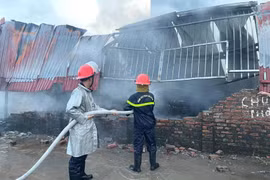 Phó Thủ tướng Phạm Bình Minh yêu cầu điều tra vụ cháy làm 3 người chết ở Hà Nội
